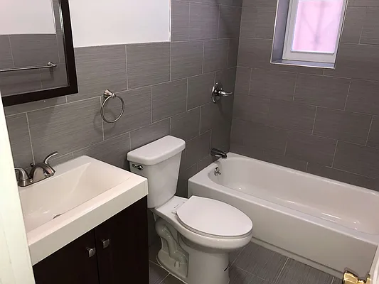 Rented by Chantior Real Estate LLC | media 9