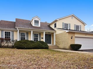 657 S Mallard Dr, Palatine, IL