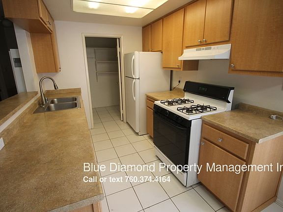 4th image of 552 Canyon Dr Unit 18