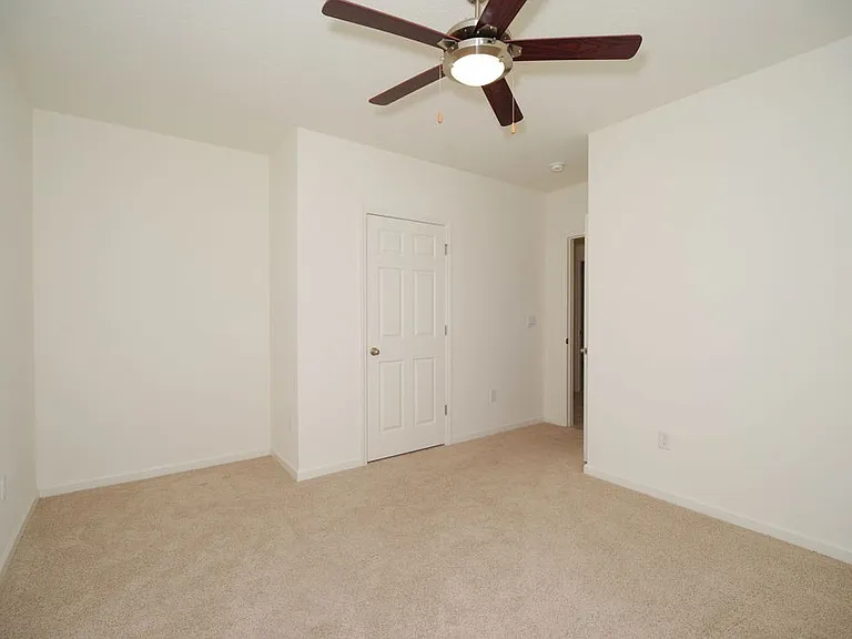 5022 Alabaster Dr — Photo 16