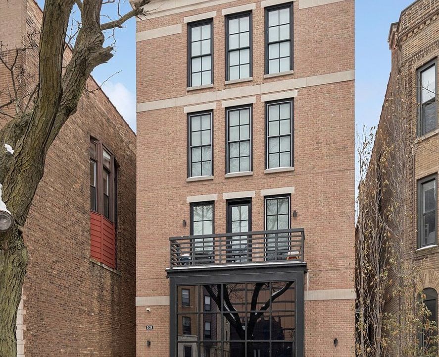 1st image of 3438 N Elaine Pl #Penthouse