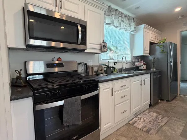 3507 Cannon Dr, Morrisville, PA 19067