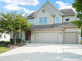 2945 Longridge Way, Grove City, OH 43123