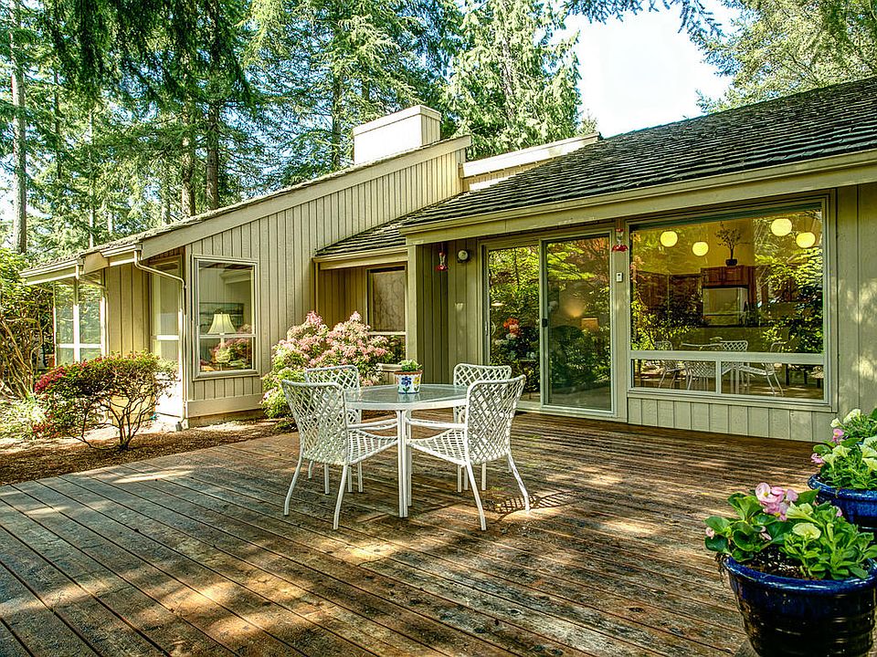 1st image of 2201 Sahalee Dr W