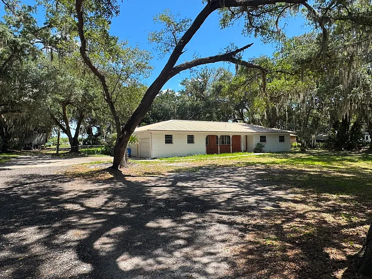 1602 E Sparkman Rd — Photo 14