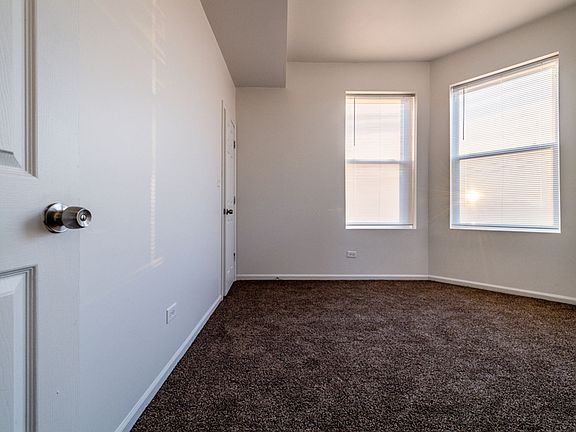 5th image of 1630 S Sawyer Ave #3