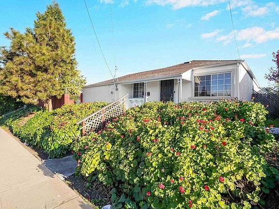5th image of 387 Tennyson Rd