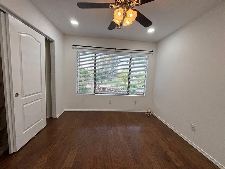 guest room 3