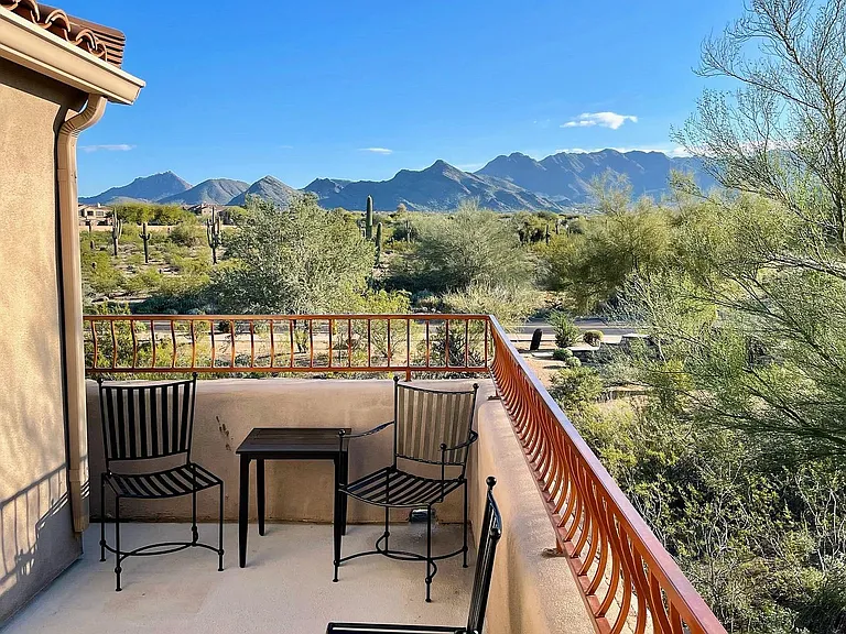 Master private patio with VIEWS