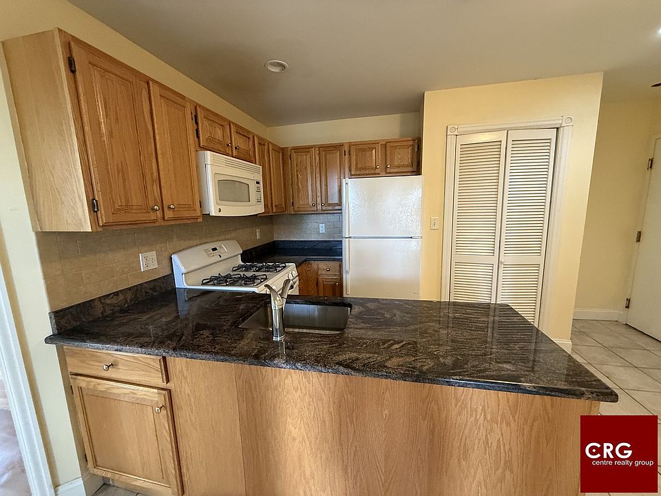 1st image of 90 Westland Ave #504L