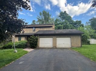 34 Hightower Rd, Southington, CT 06489