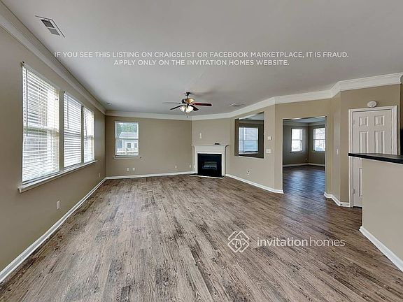 4th image of 2604 Waterdale Rd SW