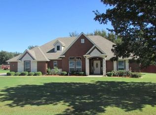 3103 Elkton Ct, Granbury, TX 76049