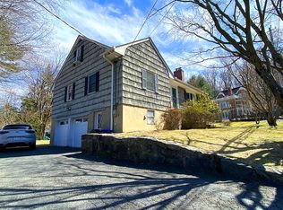 99 Mountain Rd, Irvington, NY 10533