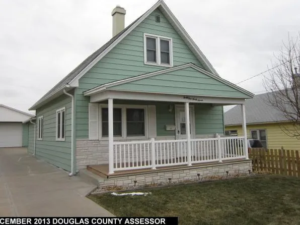 4137 S St, Omaha, NE 68107
