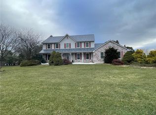 8486 Airport Rd, Northampton, PA 18067