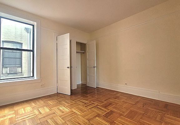 4th image of 64 Herkimer St APT 4