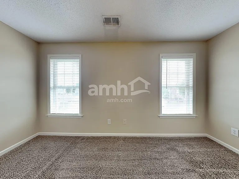 3691 Wood Cove Dr — Photo 12