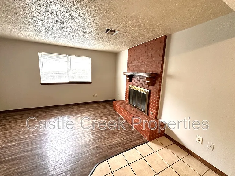 5305 Brookdale Dr — Photo 2