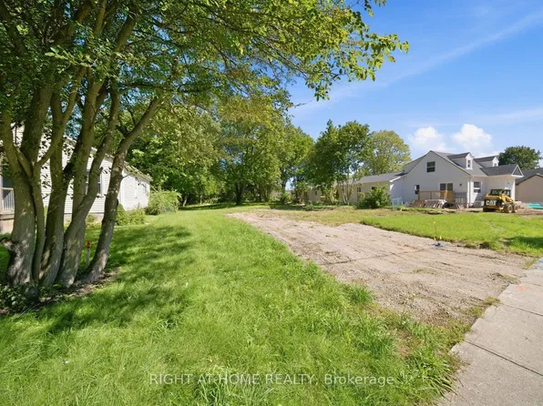 36 Wethered St, London, ON N5Y 1G9