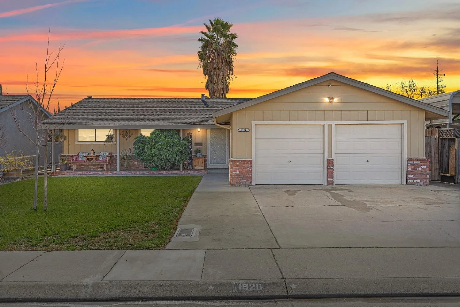 1920 Shushan Dr photo 1