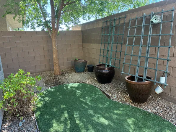 8929 Hull Bay Ave, Las Vegas, NV 89149