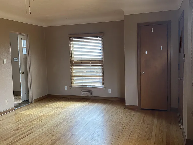 1428 30th St NE — Photo 6