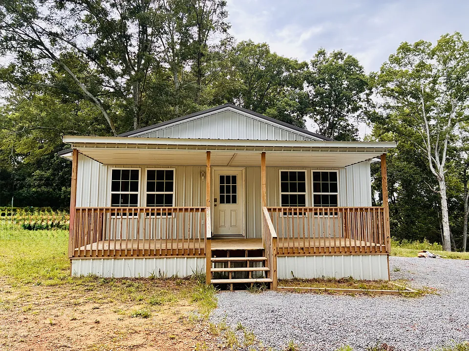 3634 Douglas Hyatt Rd