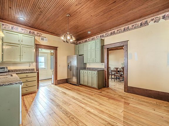 6th image of this home