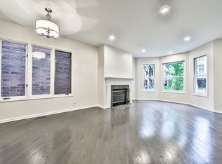 3230 N Seminary Ave #1, Chicago, IL 60657