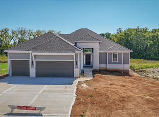 6115 Lewis Dr, Shawnee, KS 66226