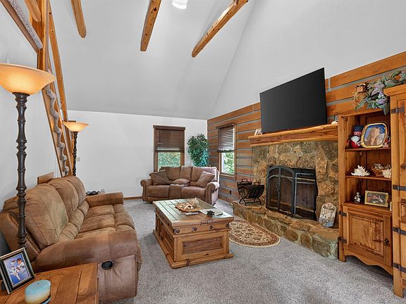 5th image of 37844 Faircliff Ln