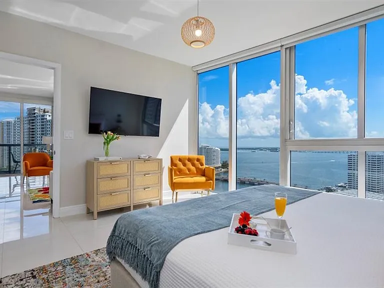485 Brickell Ave #2210 — Photo 11