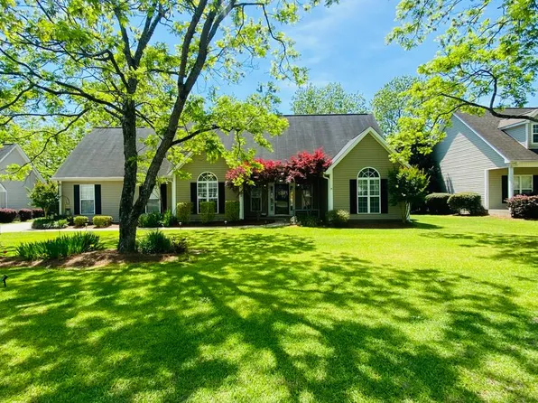 83 Duke Ln, Kathleen, GA 31047