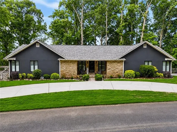 4370 Spainhill Rd, Gainesville, GA 30504