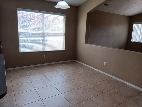 2nd image of 1011 Blue Sage Rd NE