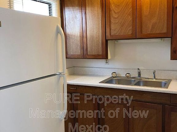 5th image of 2301 1/2 Nathan Ave APT A