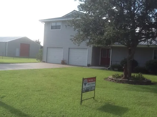 5685 Pat Dr, Orange, TX 77630