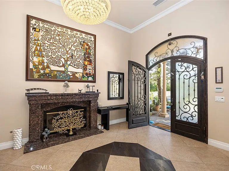 10610 Oak Tree Way — Photo 8
