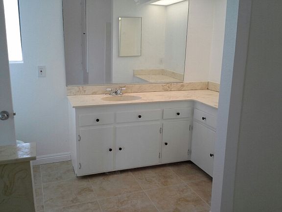 Upstairs Master Bathroom