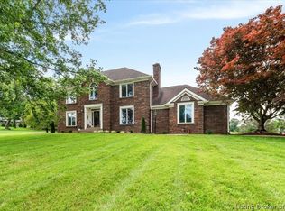 111 E Eastern Hills Boulevard, Salem, IN 47167