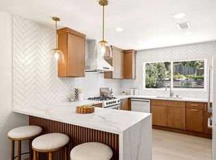 1024 Circle Dr, Escondido, CA 92025