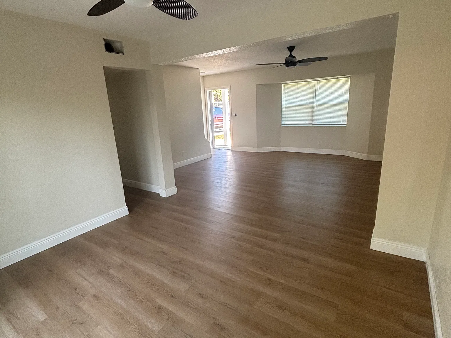 3 bed, 1380 sqft, $2,800 — Photo 2