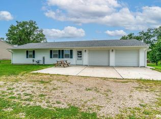 402 N Toronto St, Wheatland, IA 52777