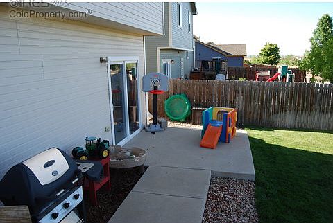 4th image of 1922 84th Ave