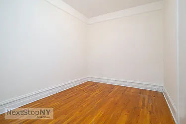 Rented by NextStopNY