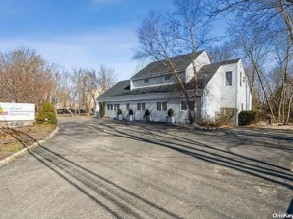 (undisclosed Address), Pt Jefferson Station, NY 11776