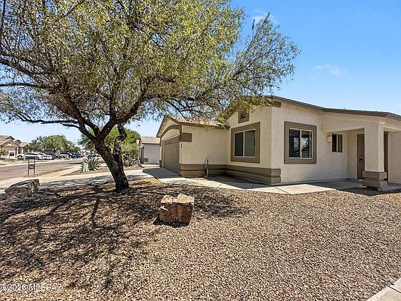 3rd image of 1387 W Calle Rio Lobo
