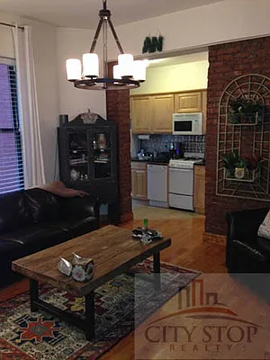Rented by City Stop Realty | media 15