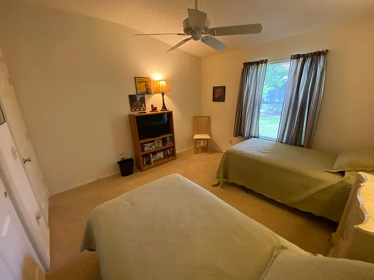 1686 Whitmire Ter — Photo 26